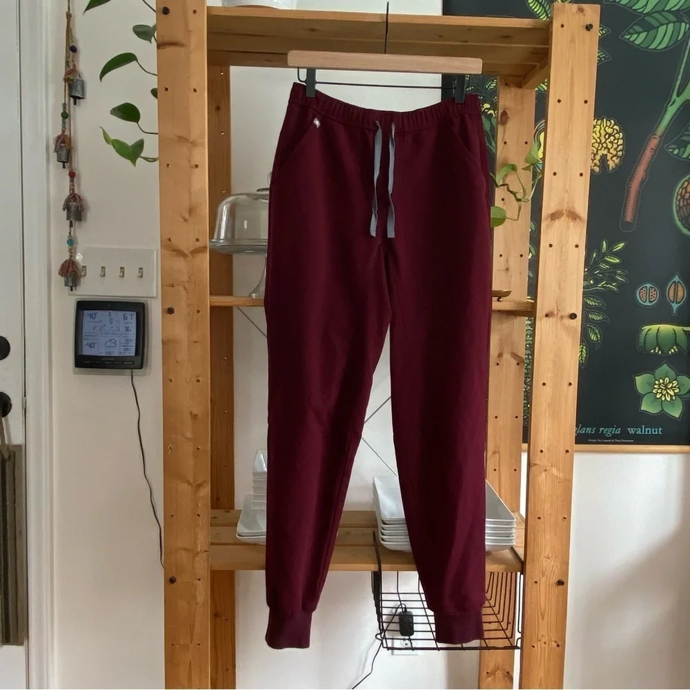 FIGS Maroon Red Tansen Jogger Scrub Pants Small